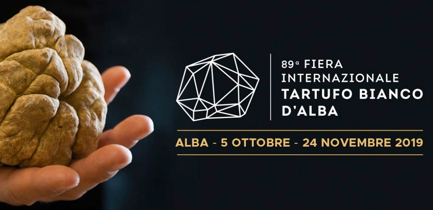 89 feria internazionale Tartufo Bianco.